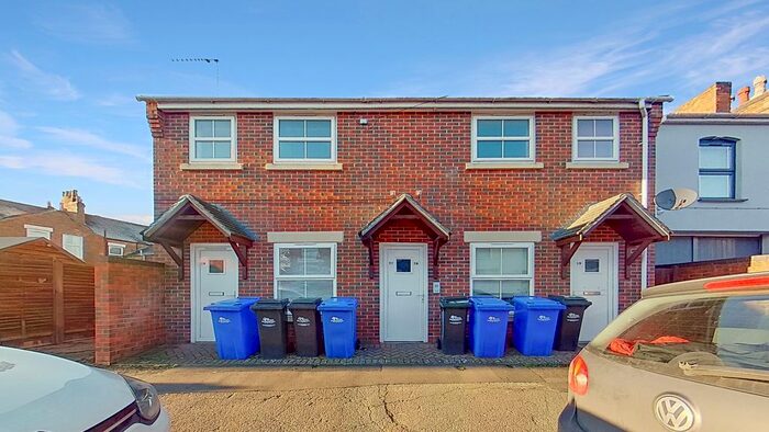 1 Bedroom Flat To Rent In South Broadway Street, Burton-On-Trent, Staffordshire, DE14