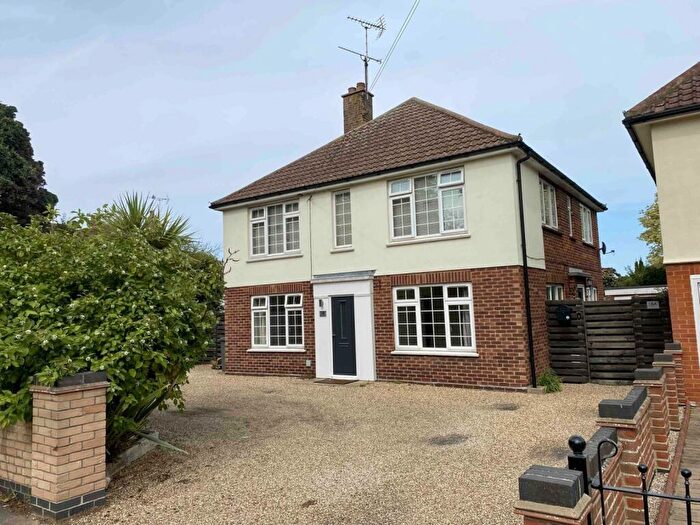 3 Bedroom Apartment For Sale In Beatrice Avenue, Old Felixstowe, IP11