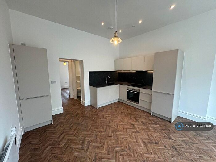 1 Bedroom Flat To Rent In Cathedral Road, Cardiff, CF11