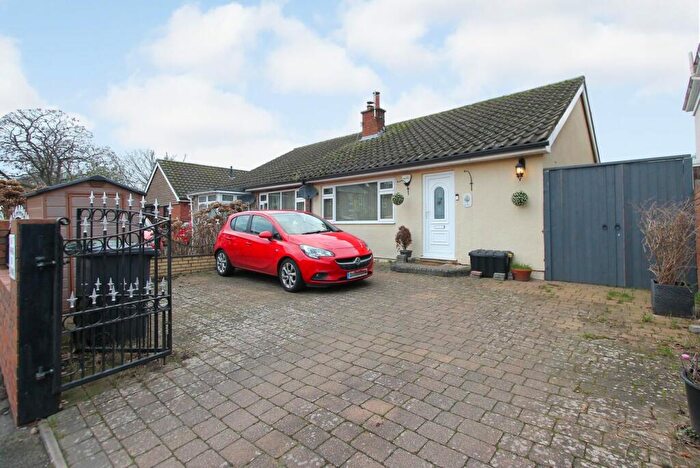 2 Bedroom Bungalow For Sale In Windermere Way, Stourport-on-Severn, DY13