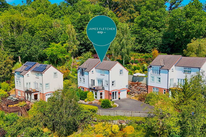 5 Bedroom Detached House For Sale In Speedwell Close, Bideford, EX39