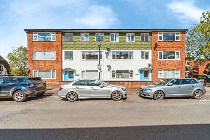 1 Bedroom Flat For Sale In Mill Lane, Romsey, SO51