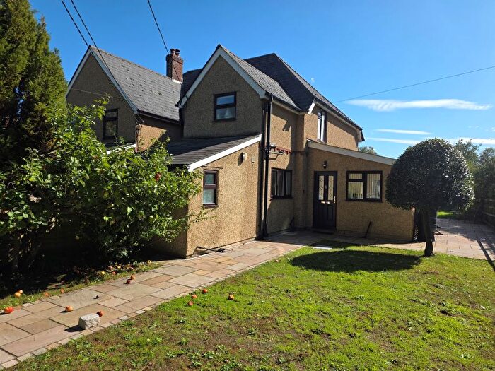 3 Bedroom End Of Terrace House For Sale In Downton Manor Farm Cottage, Christchurch Road, Downton, Lymington, Hampshire, SO41