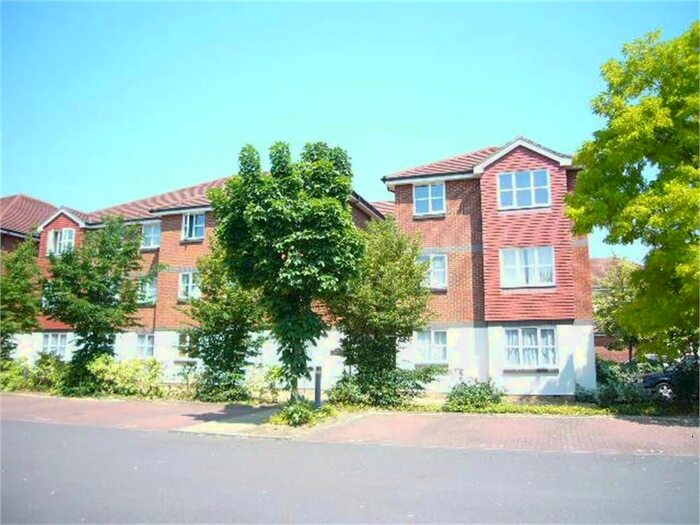 2 Bedroom Flat To Rent In Boothroyd House, Draymans Way, TW7