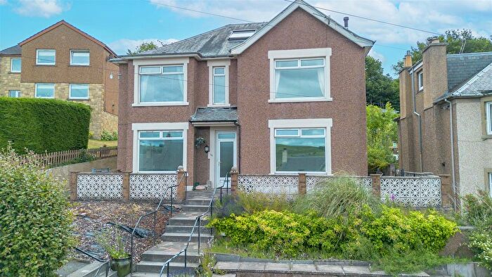 3 Bedroom Flat For Sale In Orchard Terrace, Hawick, TD9