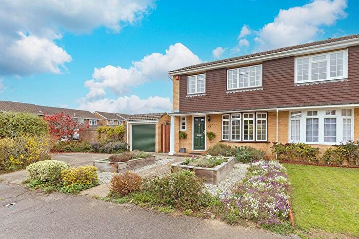 3 Bedroom Semi Detached House For Sale In Lyneham Gardens, Cranbrook Drive, Maidenhead, Berkshire, SL6