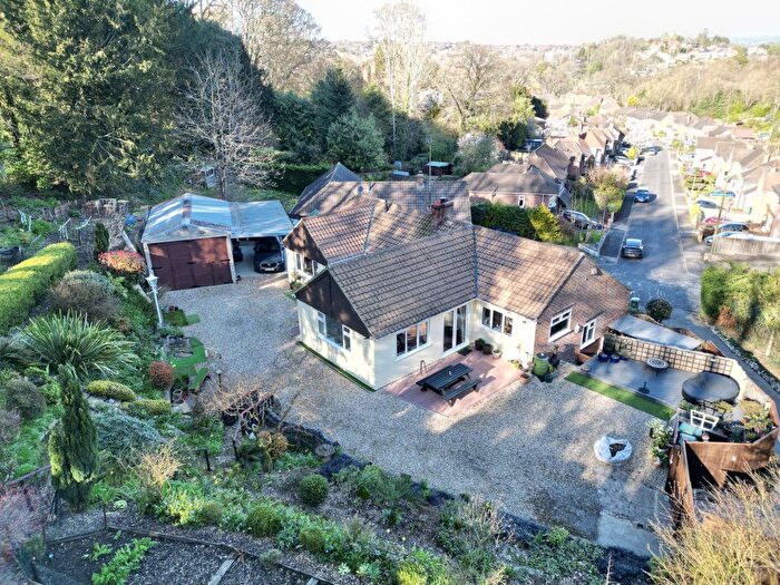 3 Bedroom Detached Bungalow For Sale In Southwoods Yeovil, Somerset, BA20