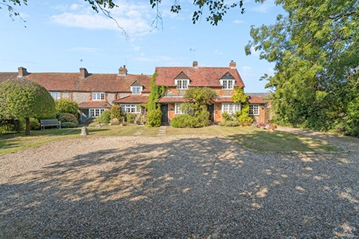2 Bedroom Property For Sale In Main Road, Lacey Green, HP27