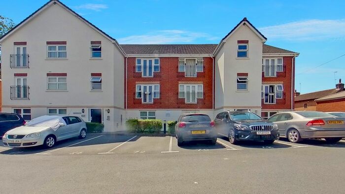 2 Bedroom Flat To Rent In Peckerdale Gardens, Spondon, Derby, Derbyshire, DE21