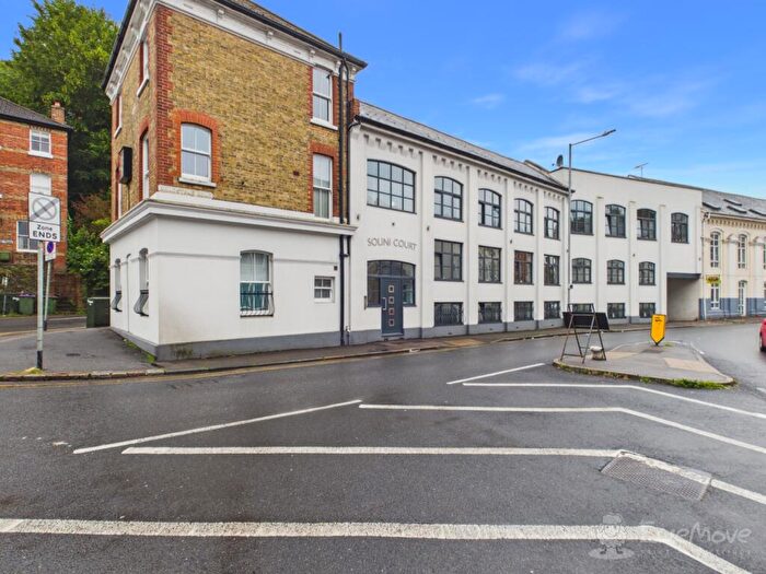 2 Bedroom Apartment To Rent In Dover Road, Folkestone, Kent, CT20