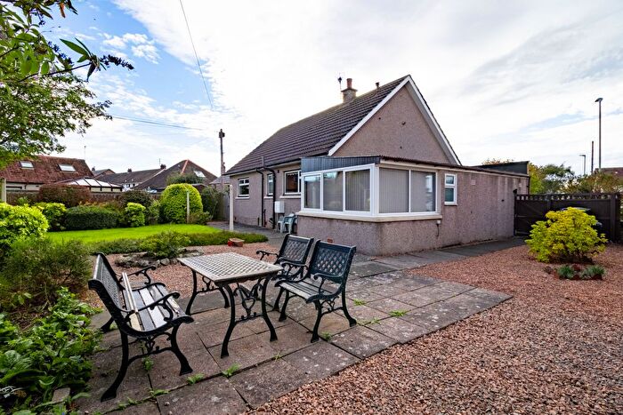 2 Bedroom Bungalow For Sale In Redfield Road, Montrose, DD10
