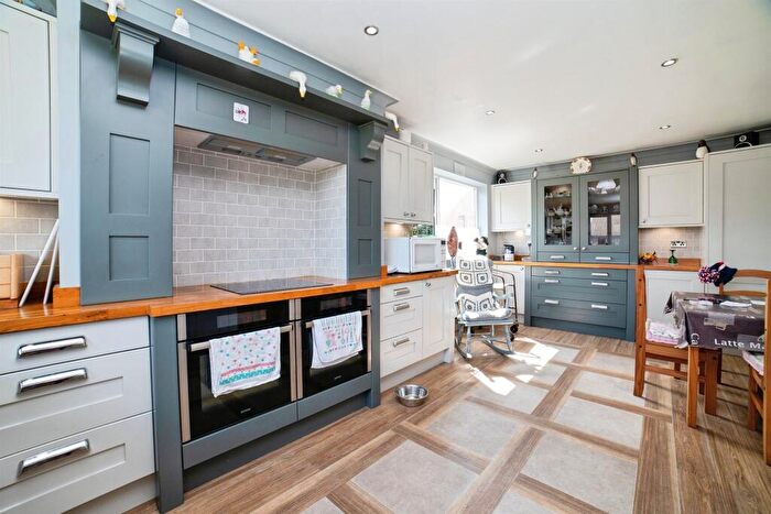 2 Bedroom Detached Bungalow For Sale In Birchwood Lane, South Normanton, Alfreton, DE55