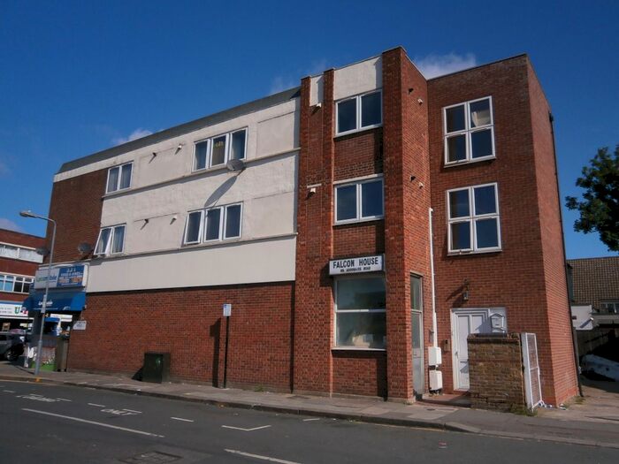 1 Bedroom Flat To Rent In Goodmayes Road, Ilford Goodmayes, IG3