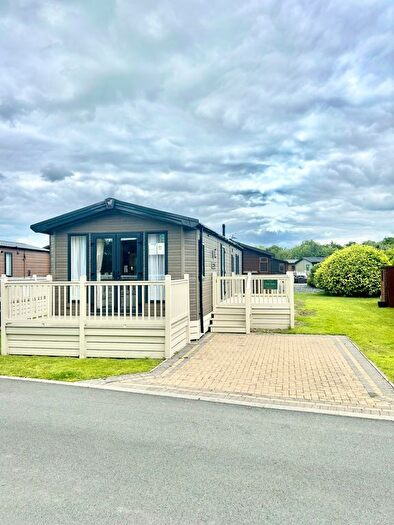 2 Bedroom Lodge For Sale In Amotherby Lane, Amotherby, Malton, YO17