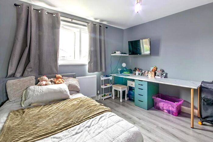 4 Bedroom Detached House For Sale In Hambleton Close, Long Eaton, Nottingham, NG10