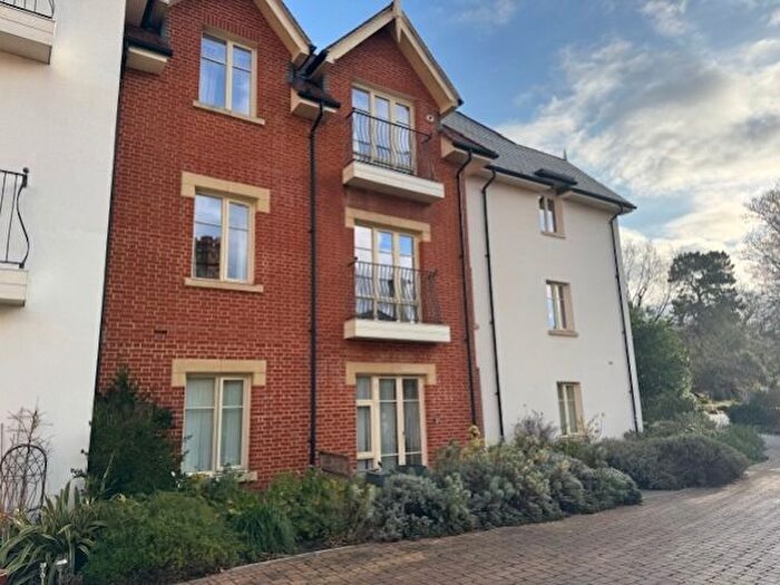 1 Bedroom Flat For Sale In Garnier Drive, Eastleigh, SO50