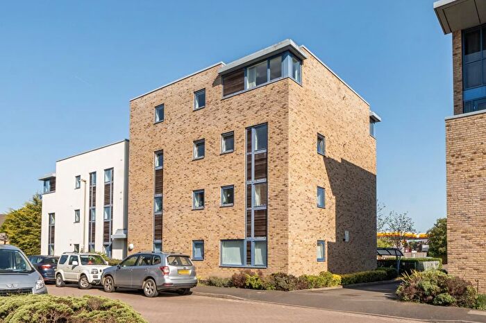 2 Bedroom Flat To Rent In London Road, Bicester, OX26