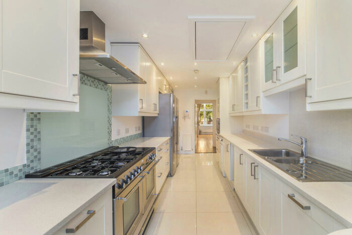 3 Bedroom Semi-Detached House To Rent In Glenilla Road, Belsize Park, NW3