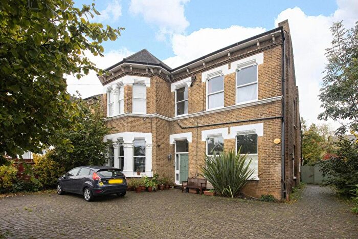 2 Bedroom Flat For Sale In Sunderland Road, Forest Hill, London, SE23
