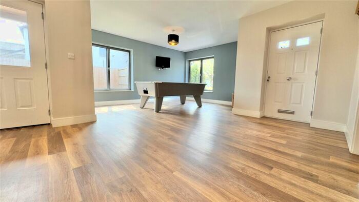 5 Bedroom Detached House For Sale In Liverpool Road, Neston, Cheshire, CH64