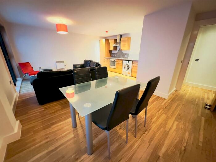 2 Bedroom Apartment For Sale In Fresh, Chapel Street, Salford, M3