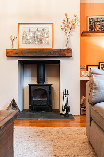 5 Bedroom Detached House For Sale In Croxton, IP24