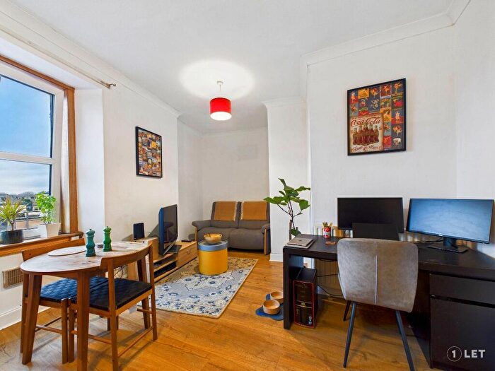 1 Bedroom Flat To Rent In Dunedin Street, Canonmills, Edinburgh, EH7