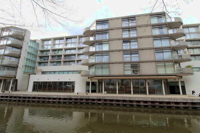 2 Bedroom Apartment For Sale In Canal Street, City Centre, NG1