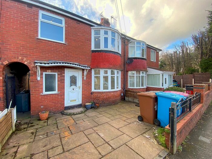 3 Bedroom Terraced House To Rent In Coniston Avenue, Manchester, M38
