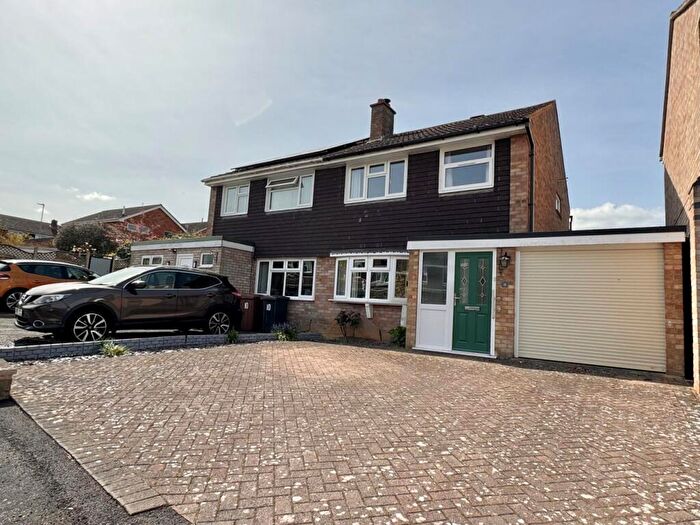 3 Bedroom Semi Detached House For Sale In Willcox Drive, Melton Mowbray, LE13