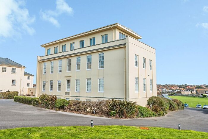 1 Bedroom Flat For Sale In College Road, Seaford, BN25