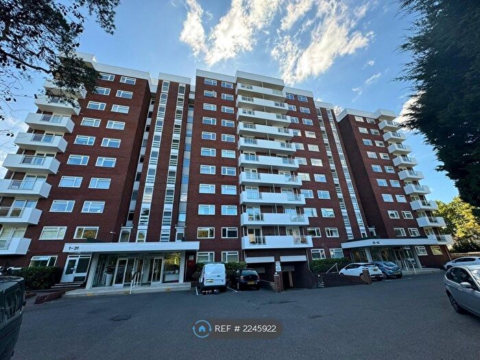 2 Bedroom Flat To Rent In Hinton Wood, Bournemouth, BH1