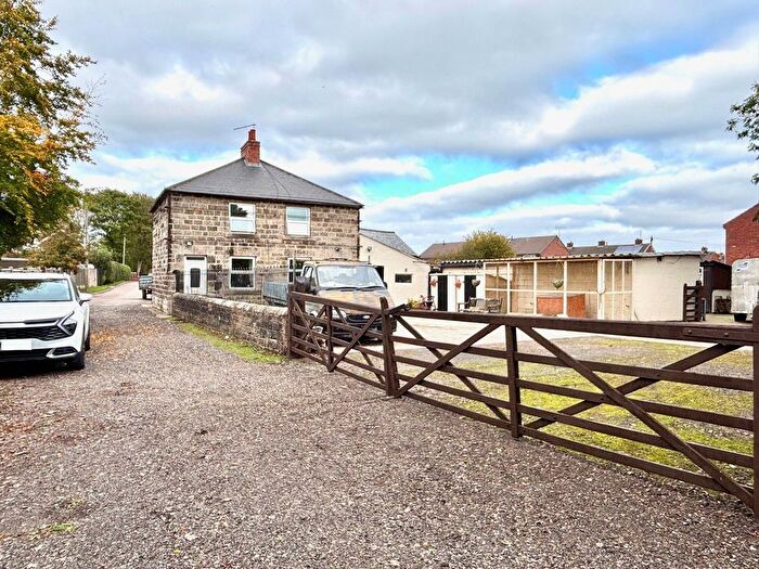 3 Bedroom Detached House For Sale In Watercress Lane, Danesmoor, S45