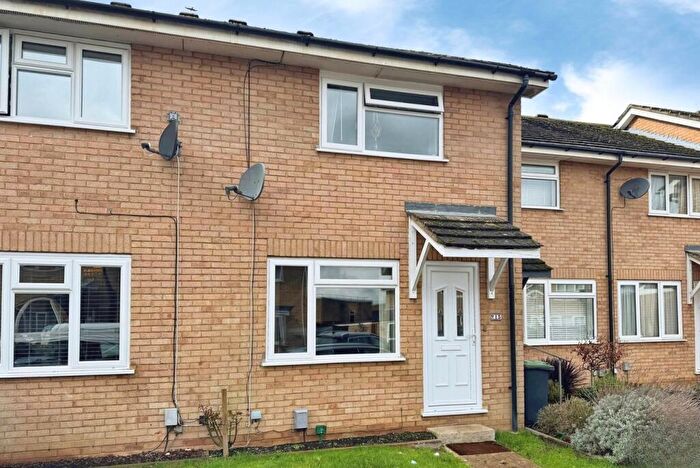 2 Bedroom Terraced House For Sale In Grasmere Close, Flitwick, MK45