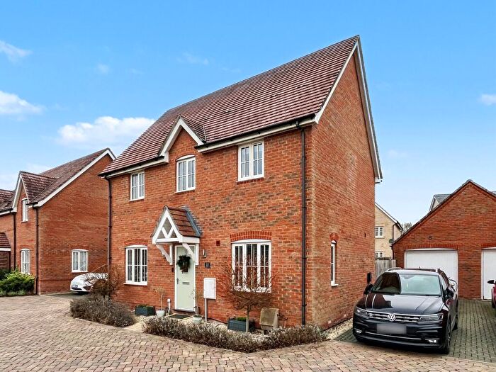 3 Bedroom Detached House For Sale In Fern Close, Wantage, OX12