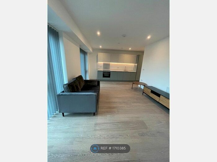 1 Bedroom Flat To Rent In Galleria House, London, E16