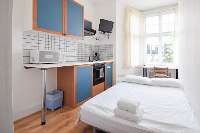 Studio To Rent In Fulham Palace Road, Fulham, W6