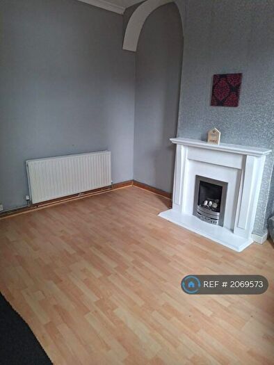 4 Bedroom Terraced House To Rent In St. Albans Road, Nottingham, NG6