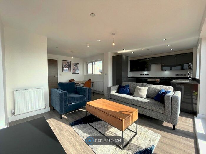 3 Bedroom Flat To Rent In Hurst Street, Liverpool, L1