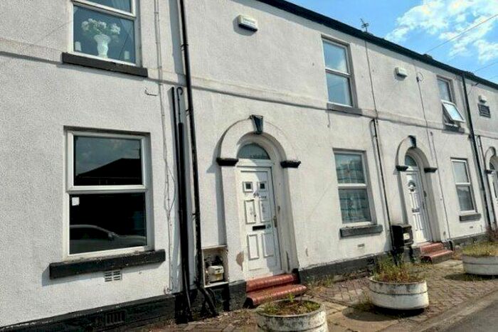 1 Bedroom Flat To Rent In Folly Lane, Warrington, WA5