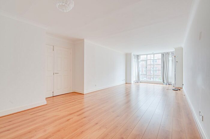 2 Bedroom Flat To Rent In Abbey Road, St Johns Wood, London, NW8
