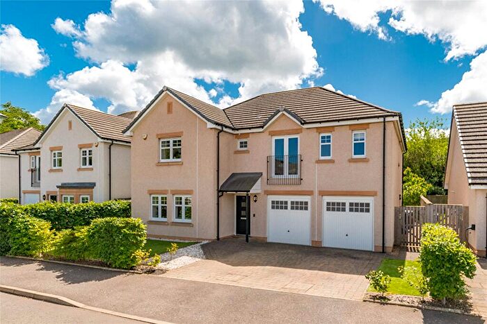 5 Bedroom Detached House For Sale In Scald Law Drive, Edinburgh, EH13