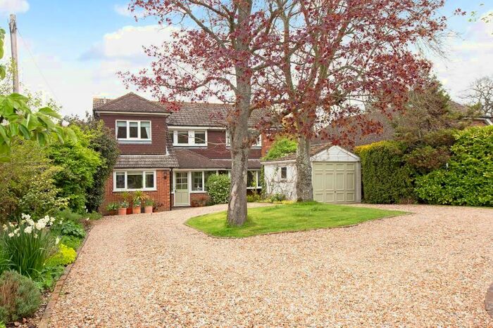 4 Bedroom Detached House For Sale In Main Street, Peasmarsh, East Sussex, TN31