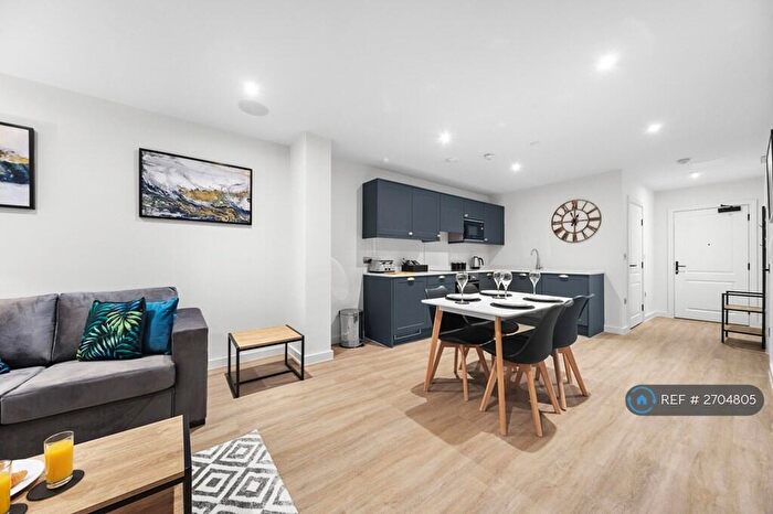 1 Bedroom Flat To Rent In Great George Street, Leeds, LS2