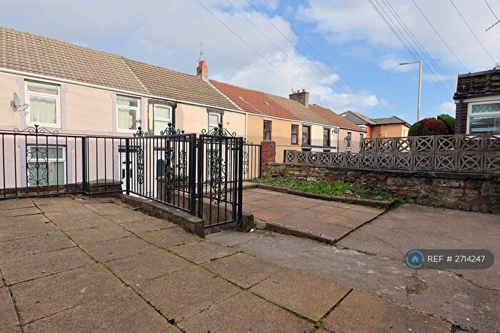 2 Bedroom Terraced House To Rent In Wind Street, Aberdare, CF44