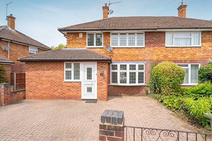 3 Bedroom Semi-Detached House For Sale In Walpole Road, Old Windsor, SL4