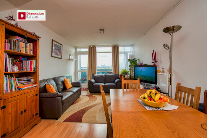 2 Bedroom Flat To Rent In Bradstock Road, Victoria Park, Hackney, London, E9