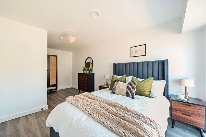 Apartment To Rent In Church Street Place Manchester, M30