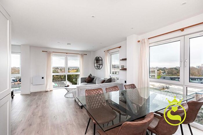 2 Bedroom Apartment For Sale In The Observatory, Park Road, BH15