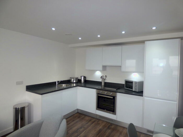 2 Bedroom Apartment To Rent In The Strand, Liverpool, L2